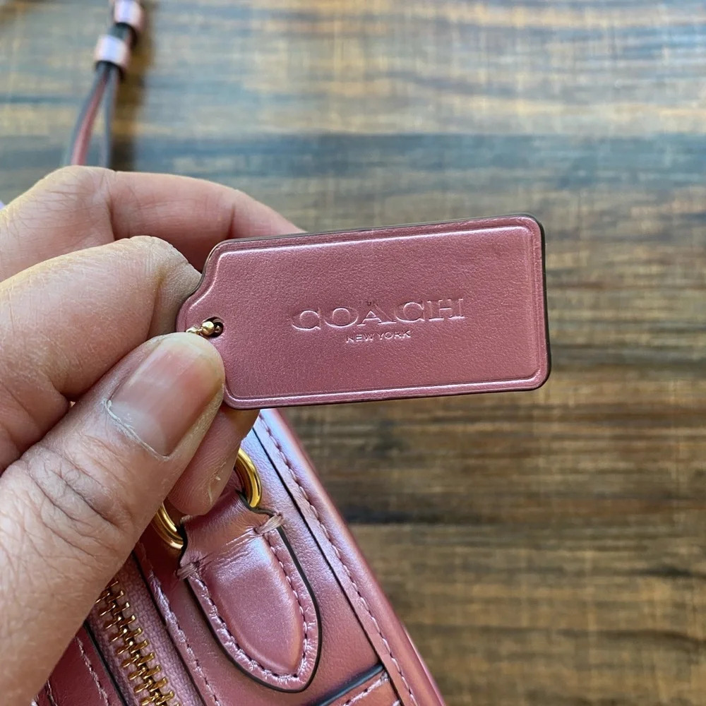 Coach Canteen Crossbody Bag, Archive Re-edition - Picture 11 of 12